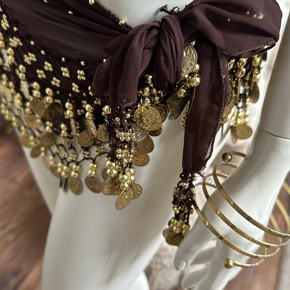 Belly dancing sarong with wristlet - Picture 4 of 5